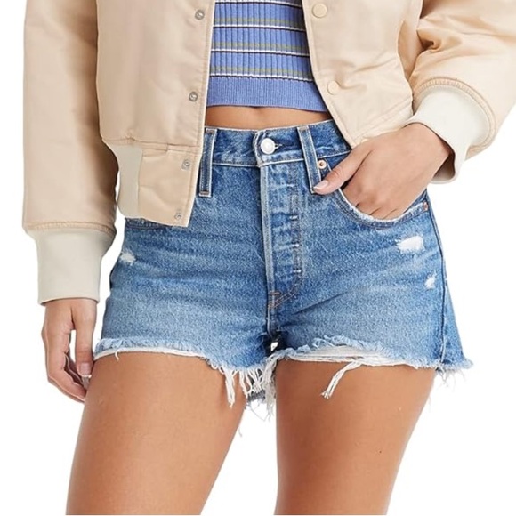 Levi's Pants - NWOT Levi’s High Rise Shorts